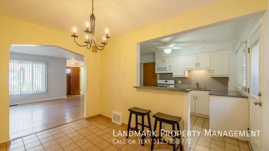 1215 N Harlem Ave #C - Photo 5 of 27