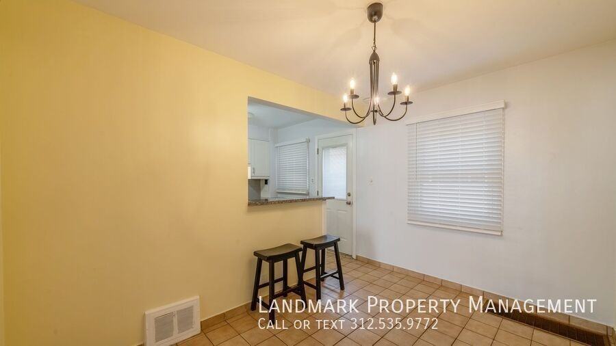 1215 N Harlem Ave #C - Photo 6 of 27