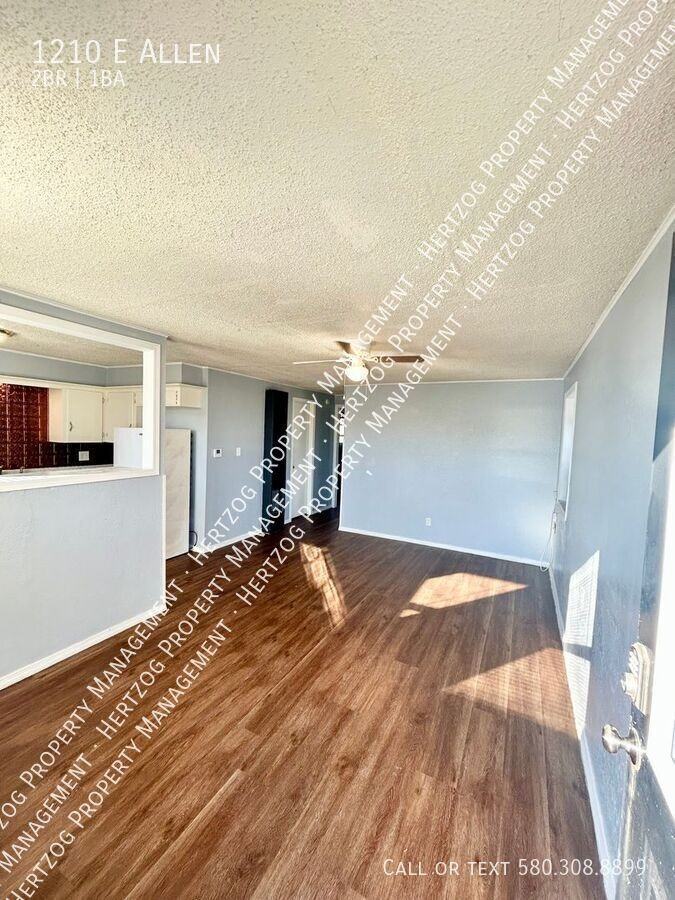 1210 E Allen - Photo 6 of 16