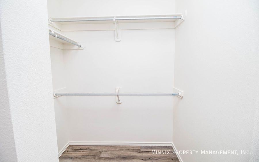 6908 21st St - Photo 7 of 30