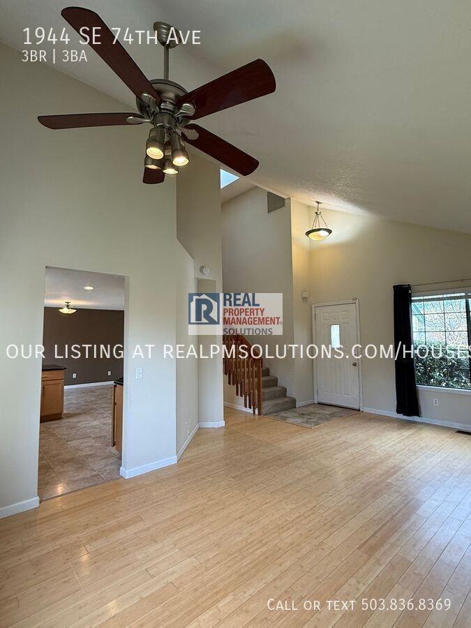 1944 Se 74th Ave - Photo 5 of 30