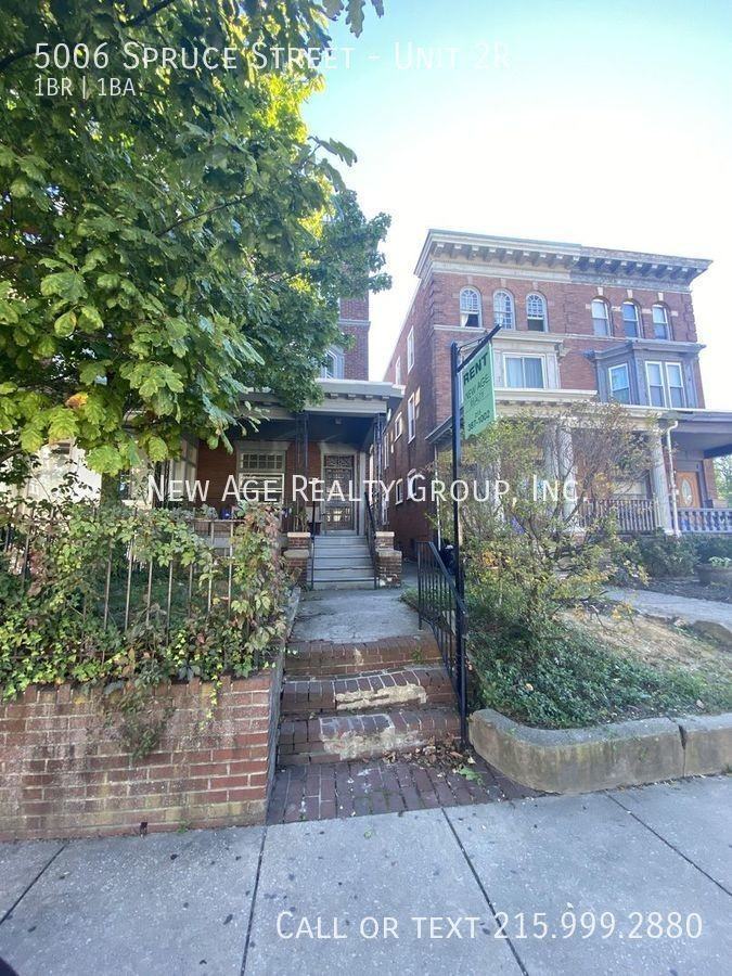 5006 Spruce St #2R - Photo 2 of 14