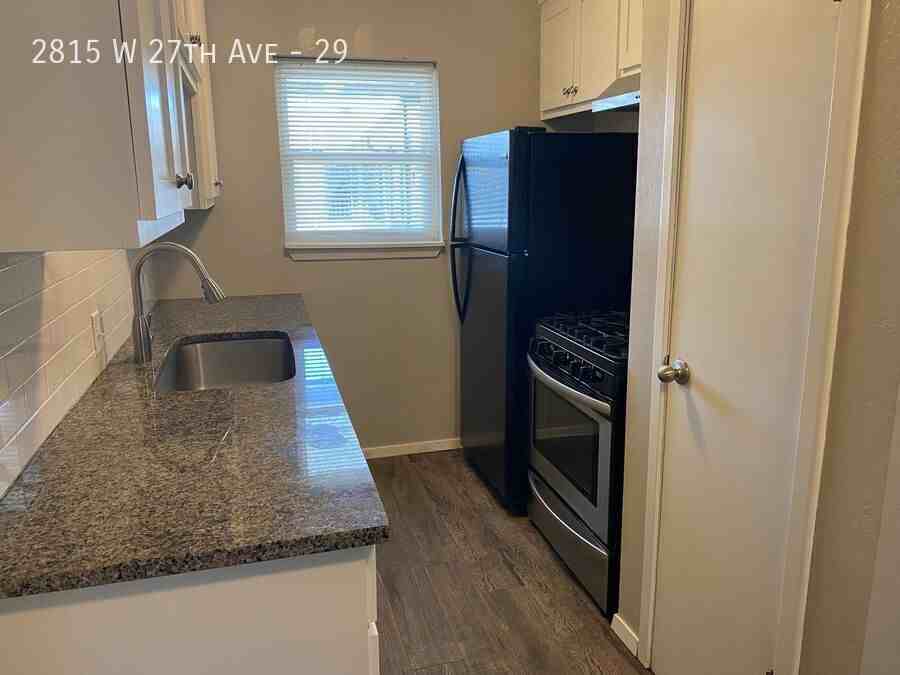 2815 Sw 27th Ave #29 - Photo 5 of 14