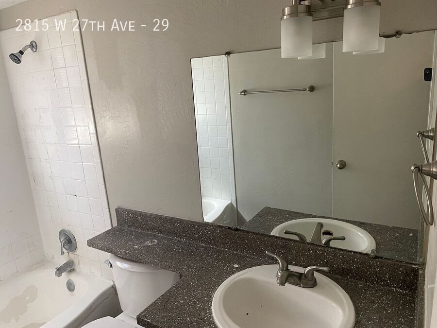 2815 Sw 27th Ave #29 - Photo 7 of 14