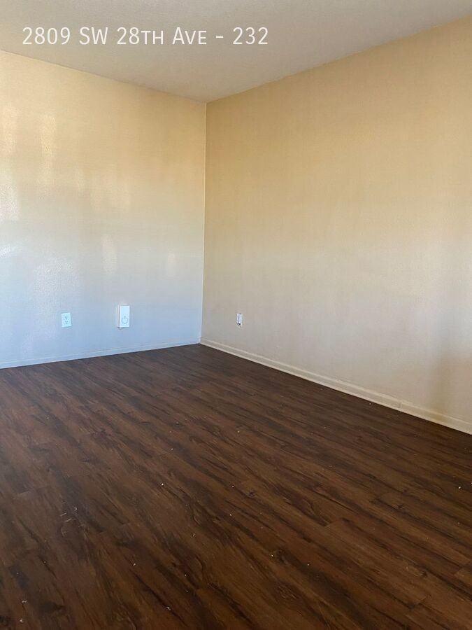 2809 Sw 28th Ave #232 - Photo 6 of 11