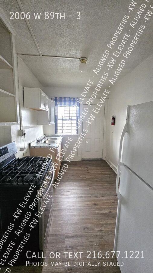 2006 W 89th St #3 - Photo 2 of 20