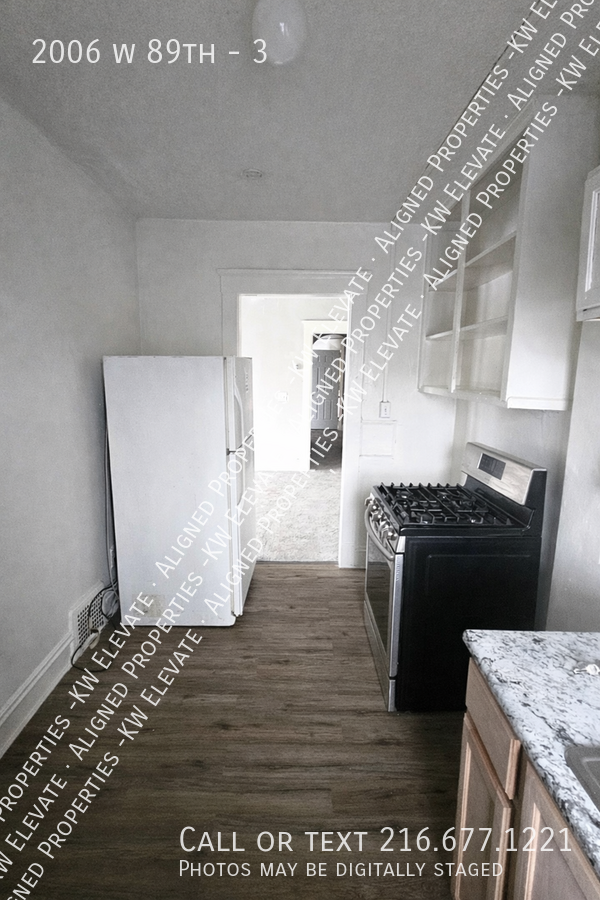 2006 W 89th St #3 - Photo 3 of 20