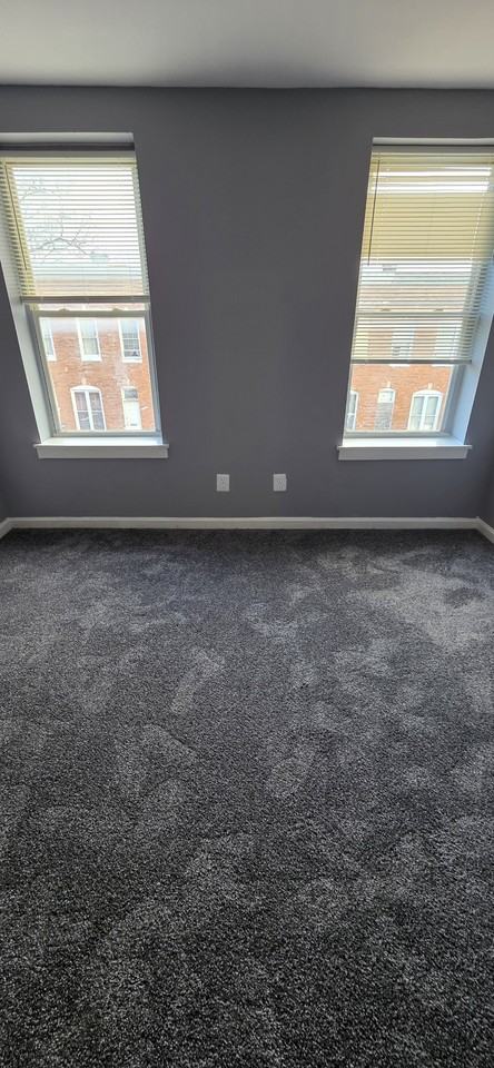 604 N Dukeland St - Photo 5 of 7