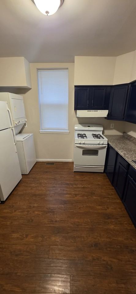 120 S Mount St #1 - Photo 4 of 8