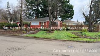 7440 Se 48th Ave - Photo 1 of 1