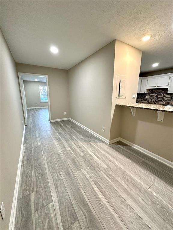 6372 Wedgeview Dr - Photo 5 of 30