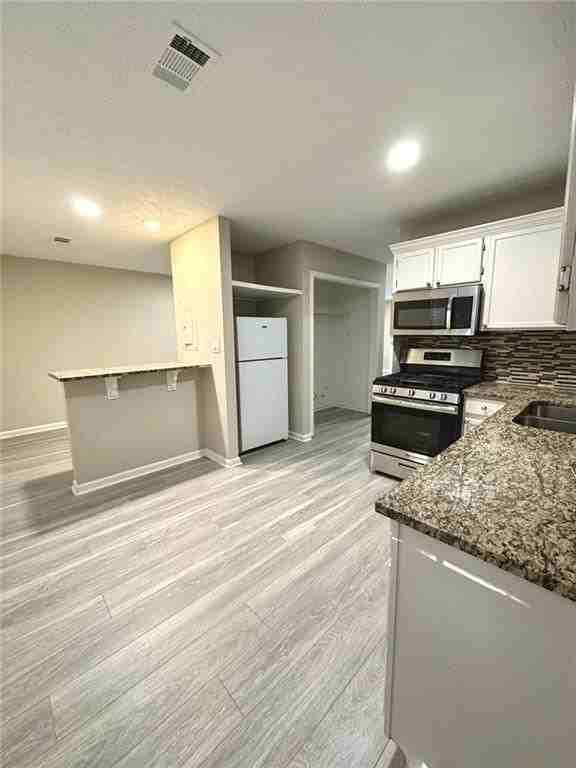 6372 Wedgeview Dr - Photo 6 of 30