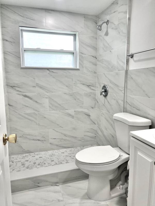 4640 Taray Ln - Photo 2 of 4