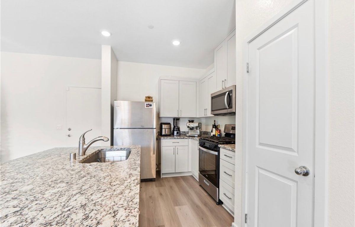 12383 Ranchito Way - Photo 7 of 16