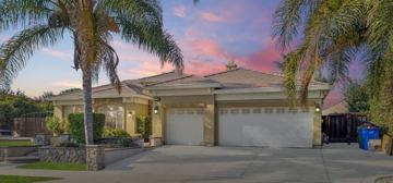 featured image of 2321 Star Lilly St