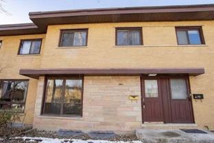 612 Maple Ct - Photo 1 of 1