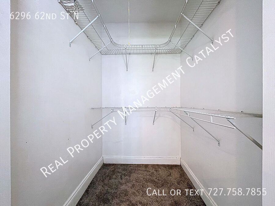 6296 62nd St N - Photo 4 of 21