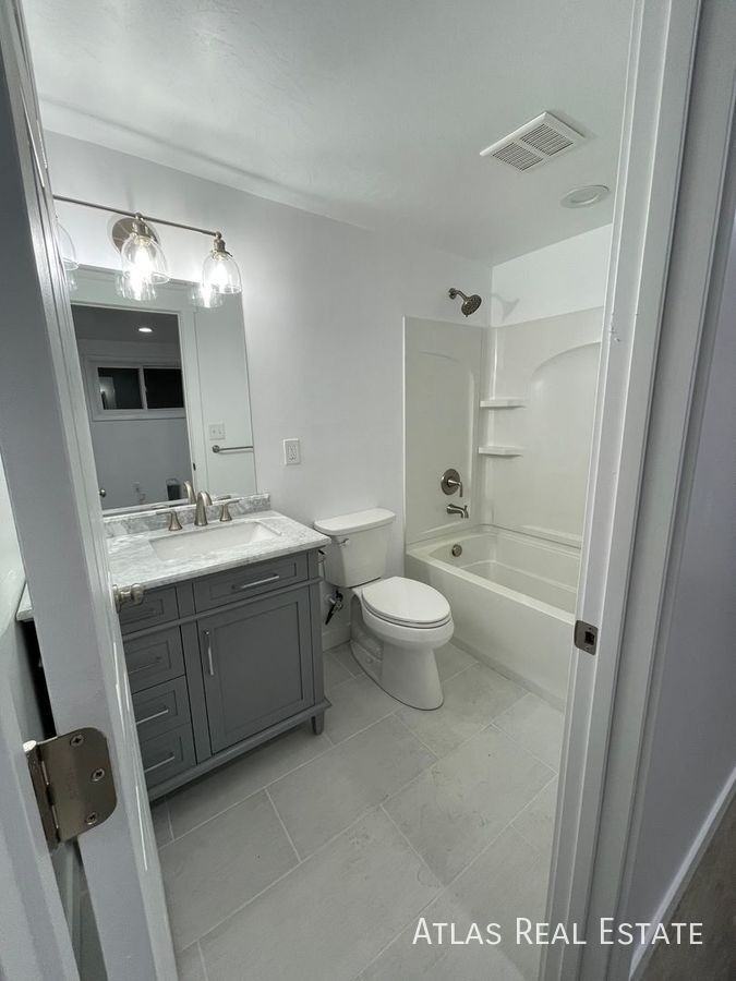 6915 S Brookhill Dr #B - Photo 3 of 17