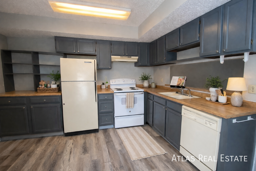 7529 Banner Ct - Photo 2 of 17