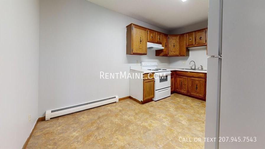 14 Rancourt Ave #B - Photo 4 of 13