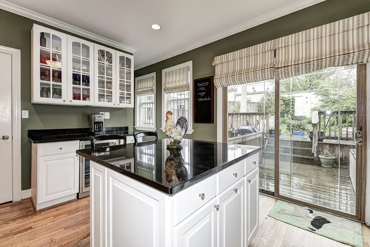 1535 Upshur St Nw - Photo 7 of 31