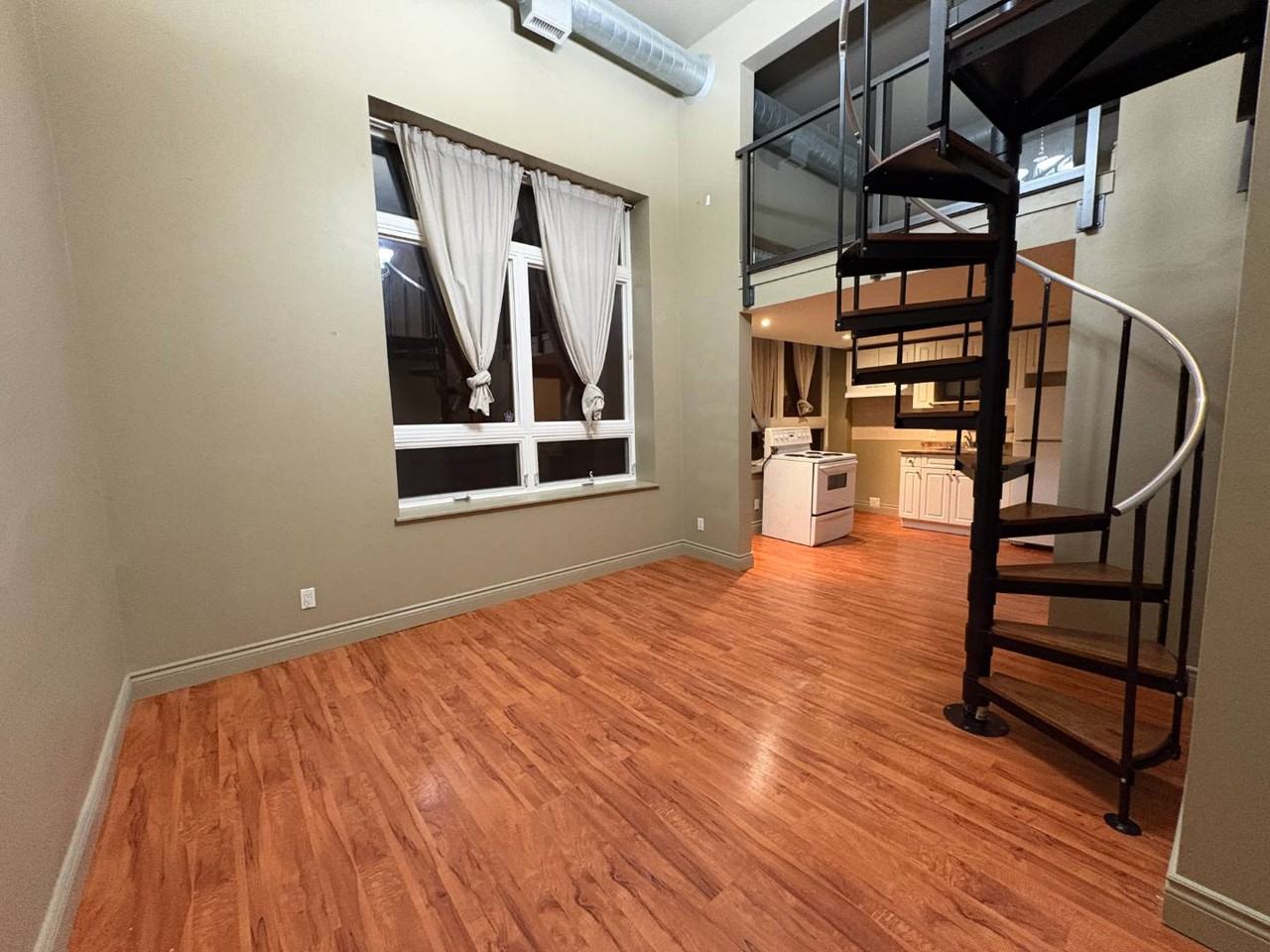 78 Dalhousie St #307 - Photo 2 of 6