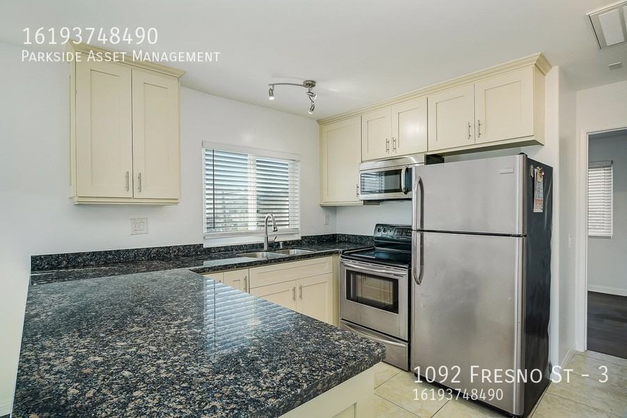 1092 Fresno St #3 - Photo 5 of 18