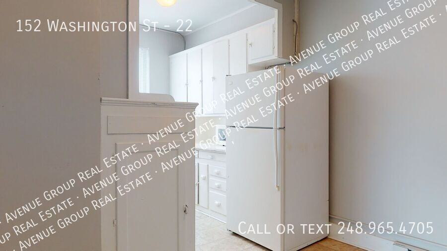 152 Washington St #22 - Photo 5 of 11