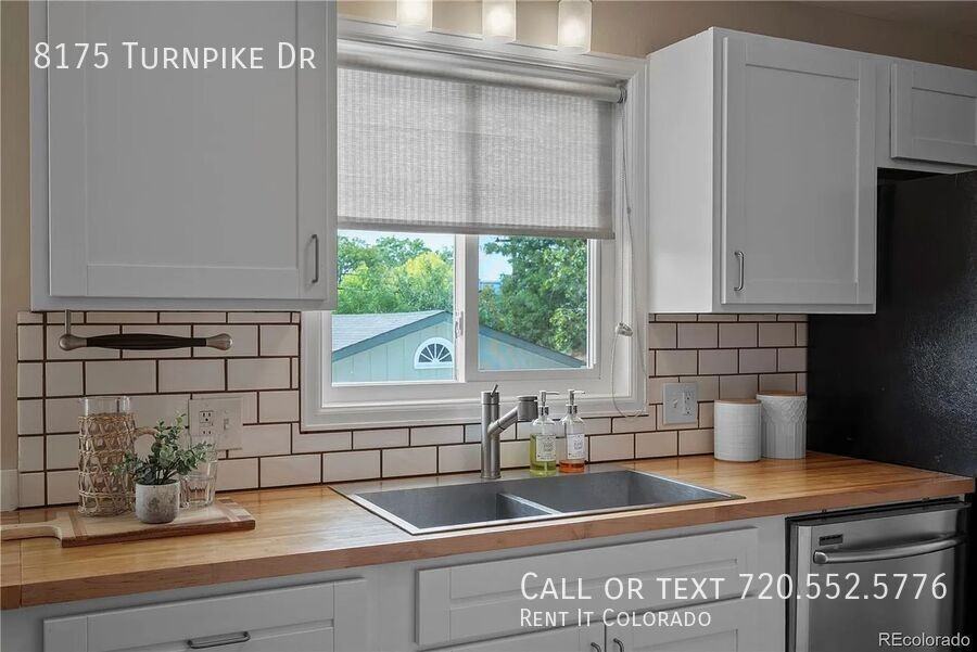 8175 Turnpike Dr - Photo 3 of 24