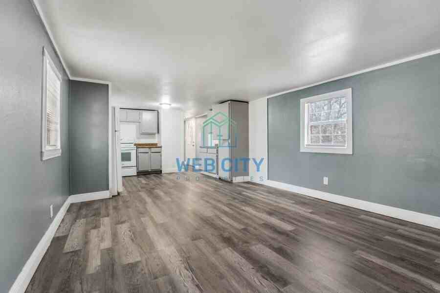 15391 Flud Rd - Photo 4 of 12