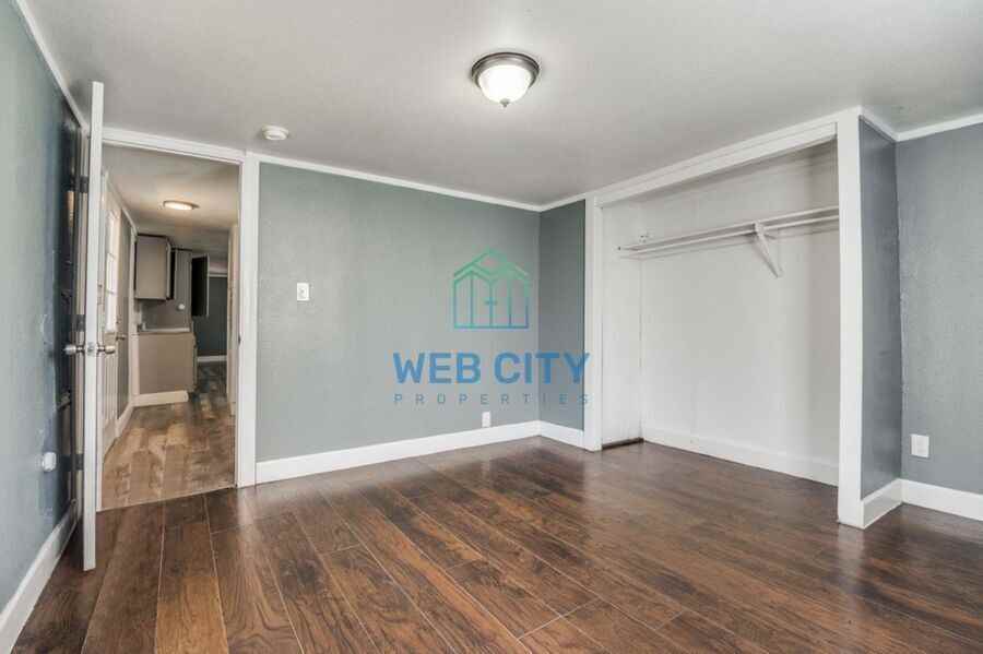 15391 Flud Rd - Photo 7 of 12