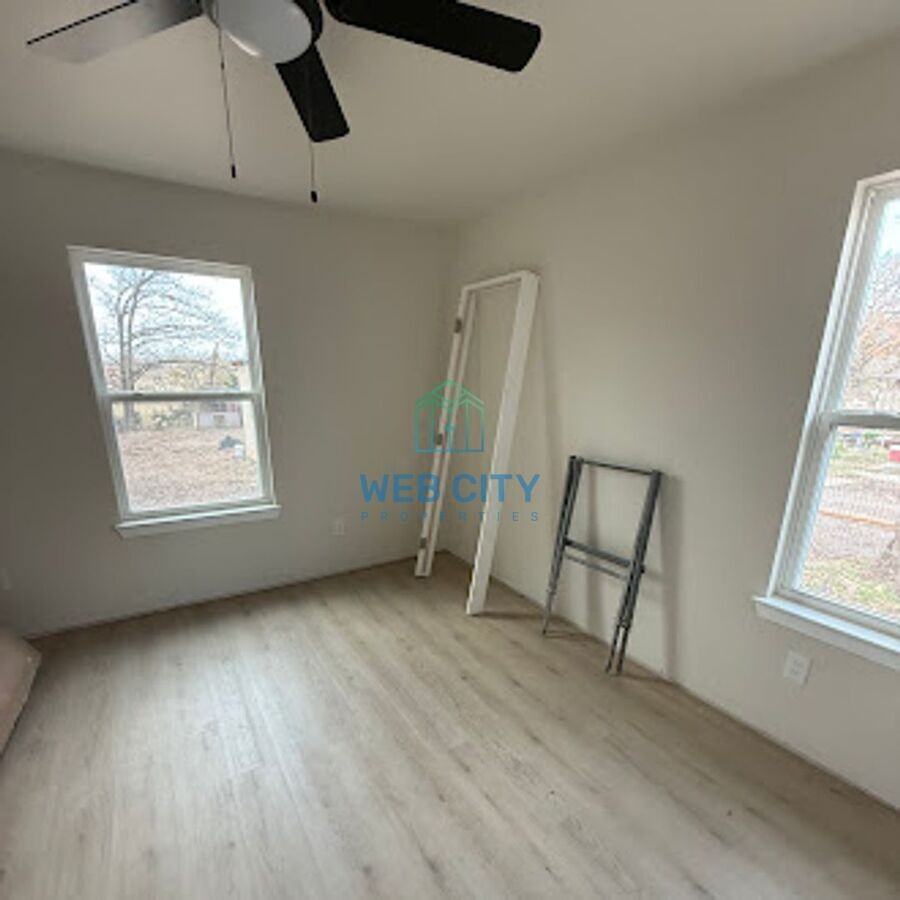 12908 Windfall Cir - Photo 5 of 7