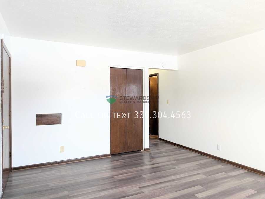 VILLA & - Photo 3 of 13