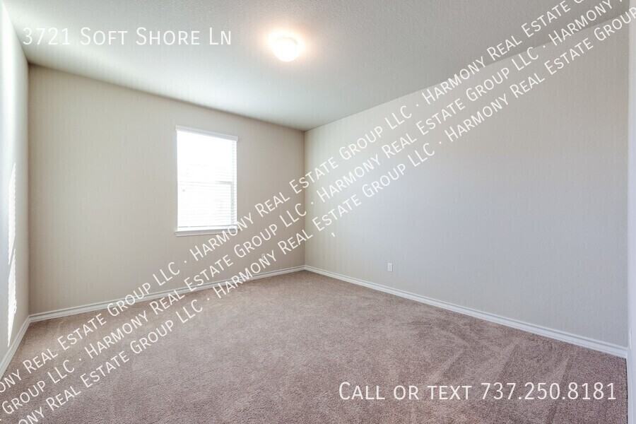 3721 Soft Shore Ln - Photo 2 of 14