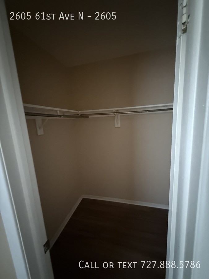 2605 61st Ave N #2605 - Photo 6 of 27