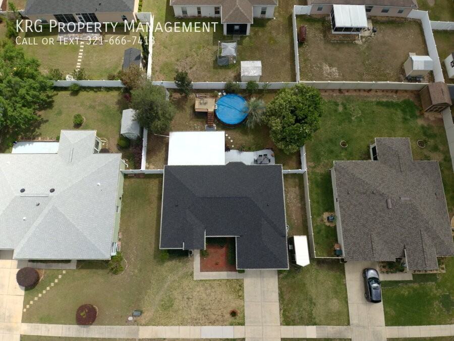 2632 Ne 27th St - Photo 2 of 16