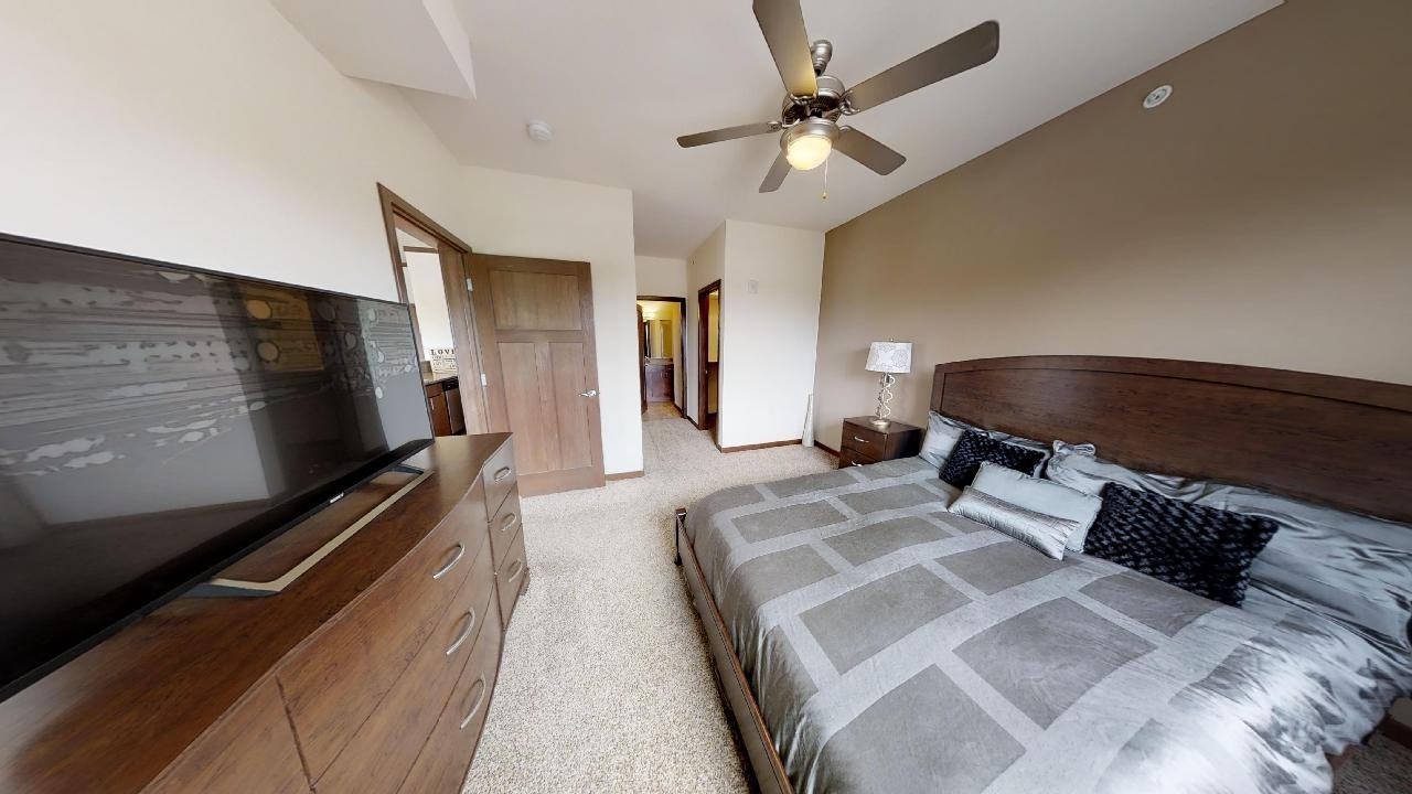 Waubesa Village A - Photo 6 of 13