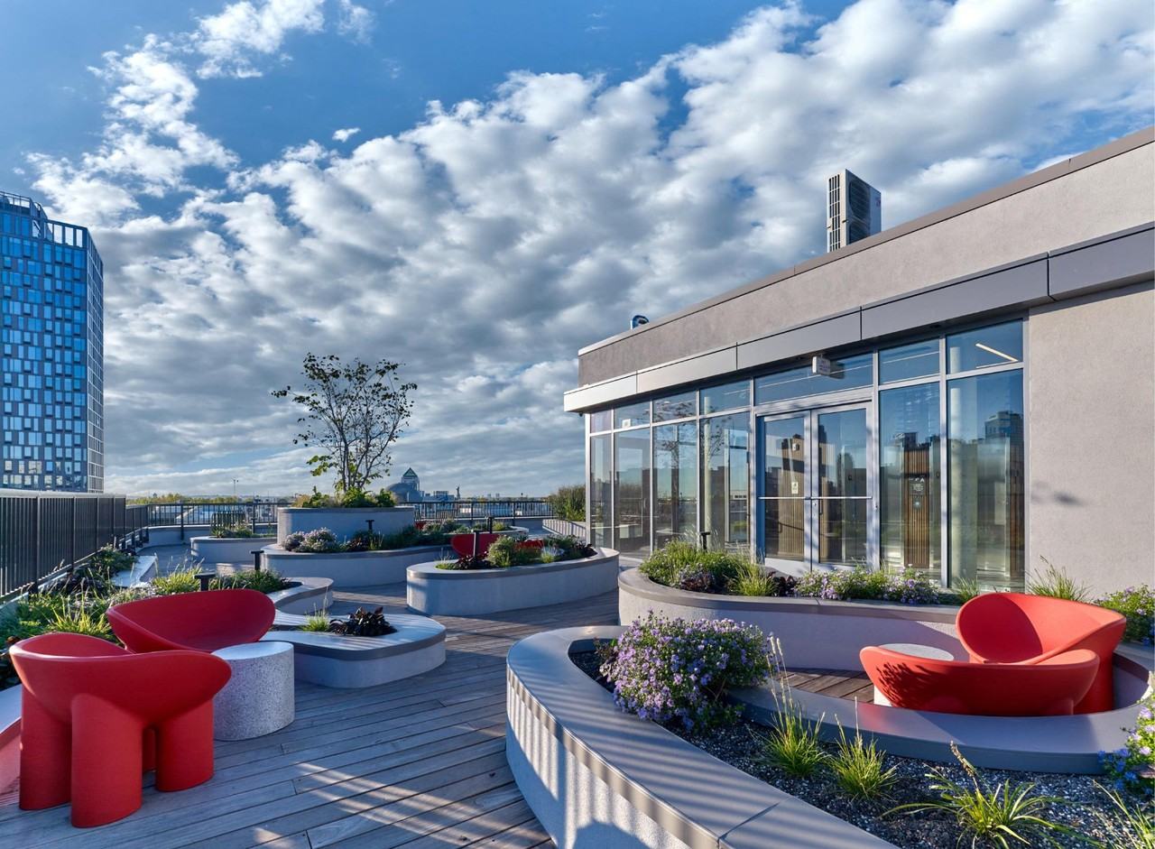 The Hazel Jersey City - Photo 5 of 38