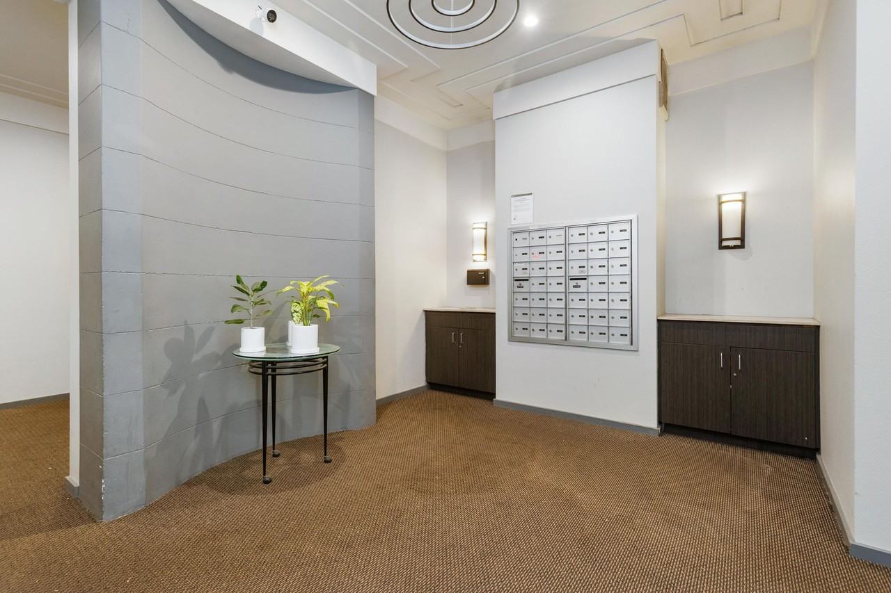 Remi Apartments - Photo 5 of 12