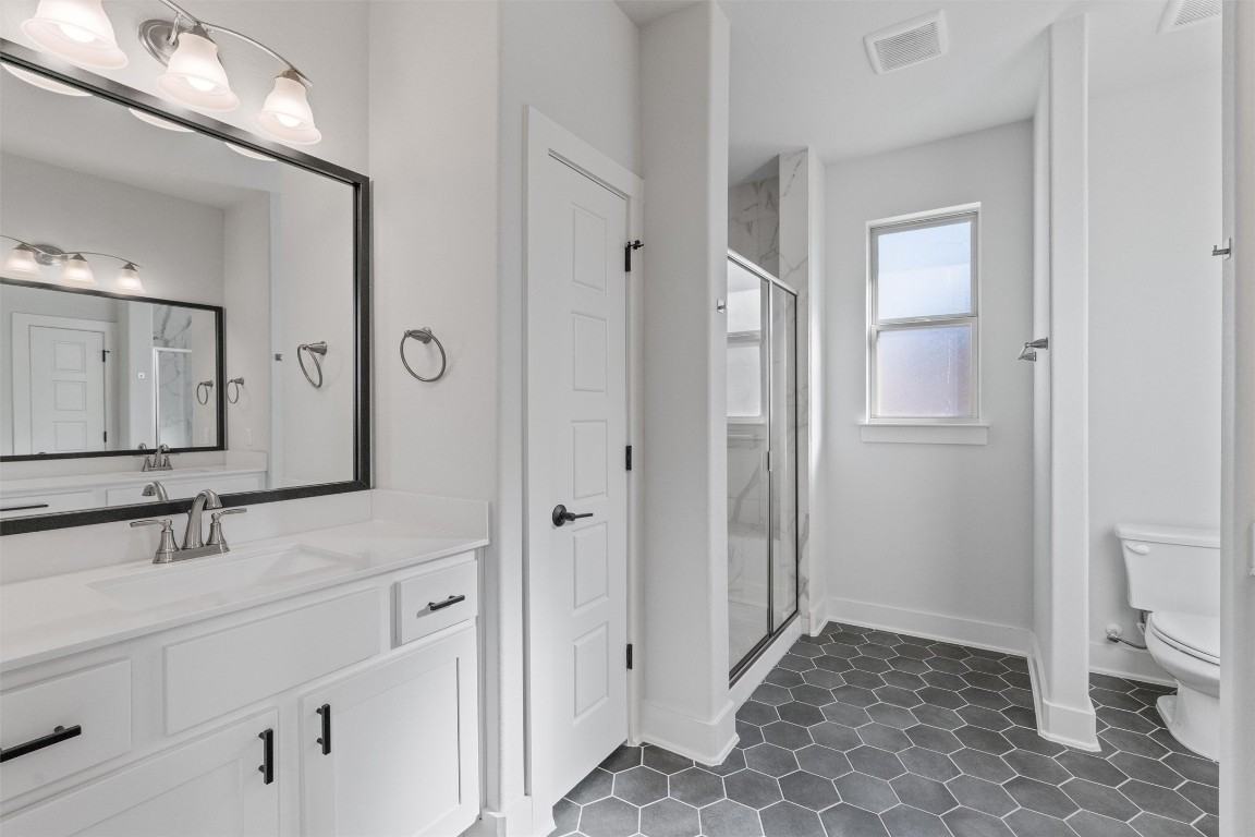 8707 Alderman Dr #8707 - Photo 4 of 33