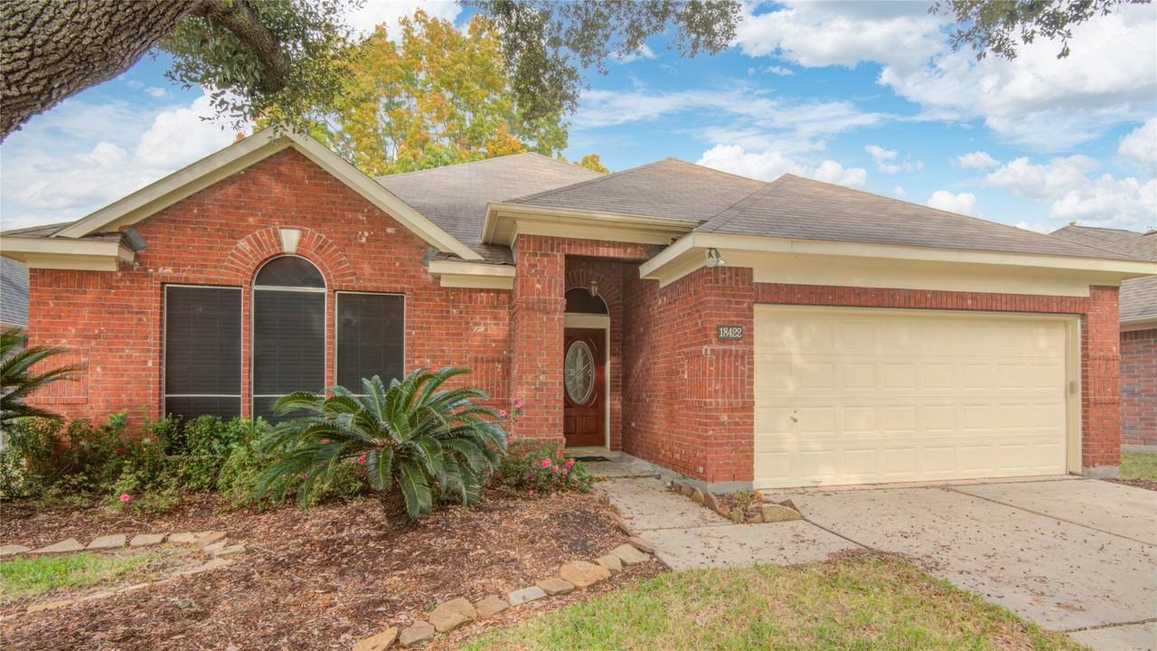 18422 Auburn Woods Dr #18422 - Photo 3 of 30