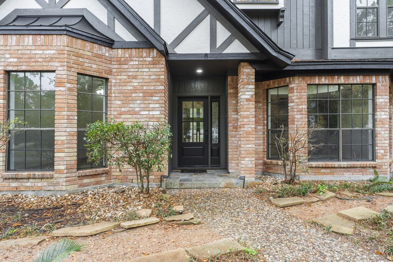 6 Thornhedge Ct #6 - Photo 3 of 40