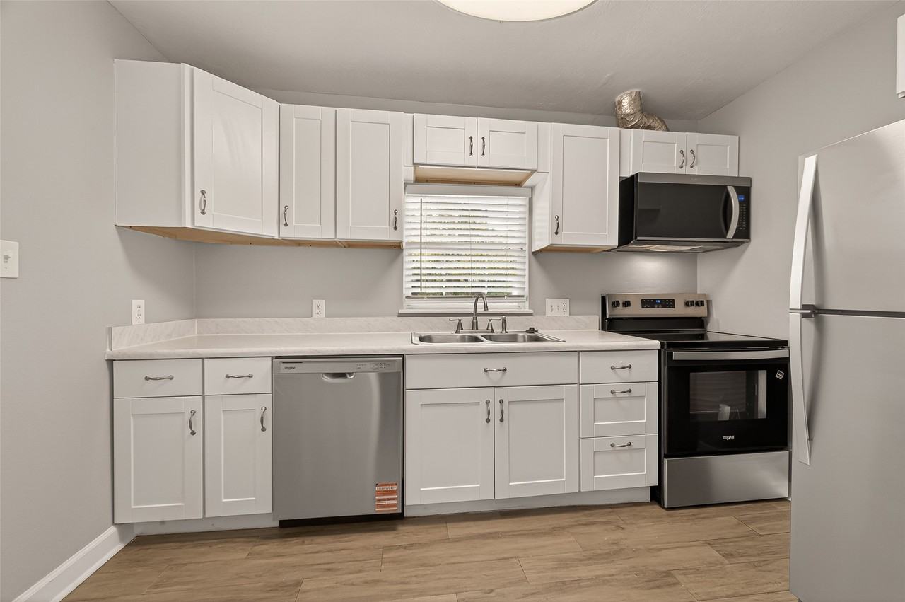 6615 Kernel St #6615 - Photo 6 of 20