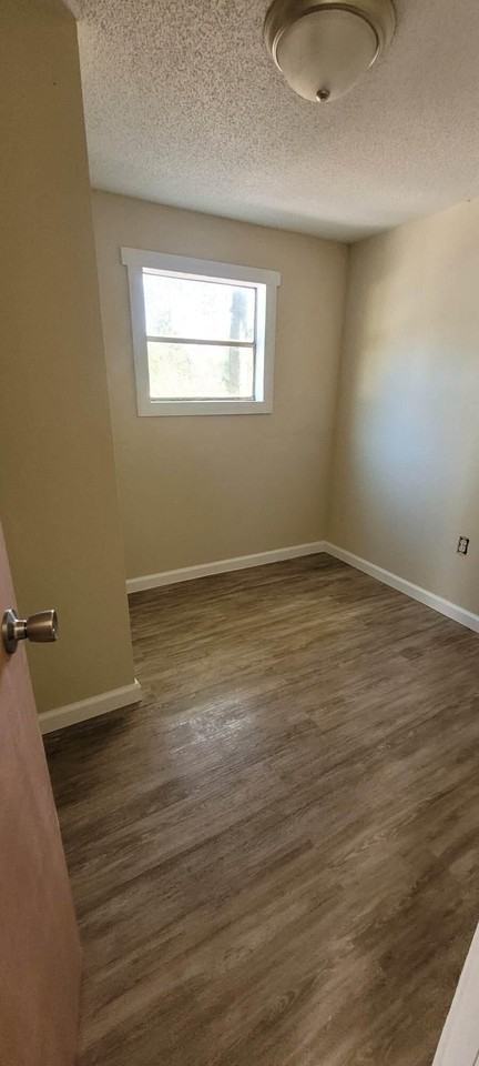 808 E Chestnut Ave #808 - Photo 5 of 6