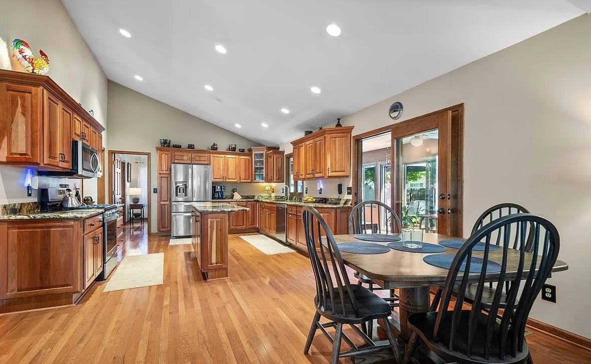 294 Berwick Drive - Photo 3 of 8