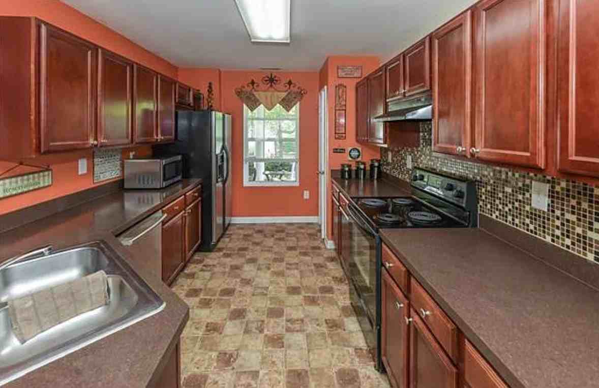 2922 Glazer Valley Court - Photo 3 of 7