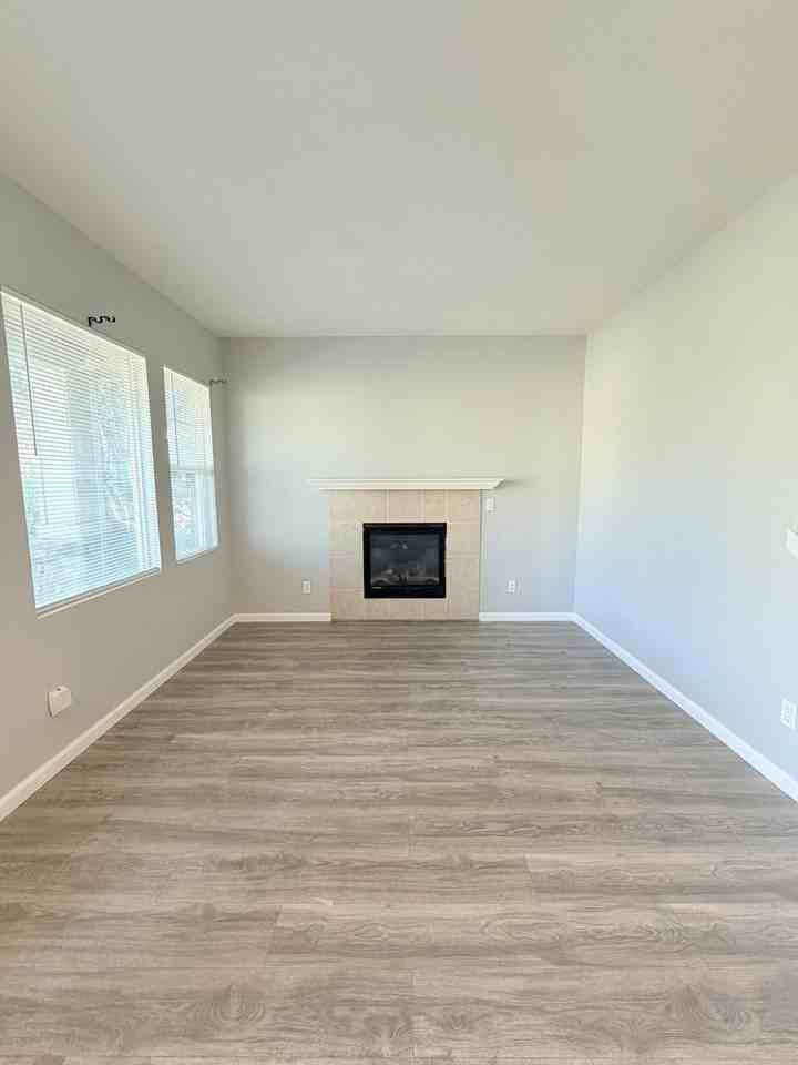 4375 Tropaz Lane - Photo 4 of 26