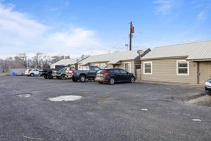 featured image of 1110 W Broadway Ave