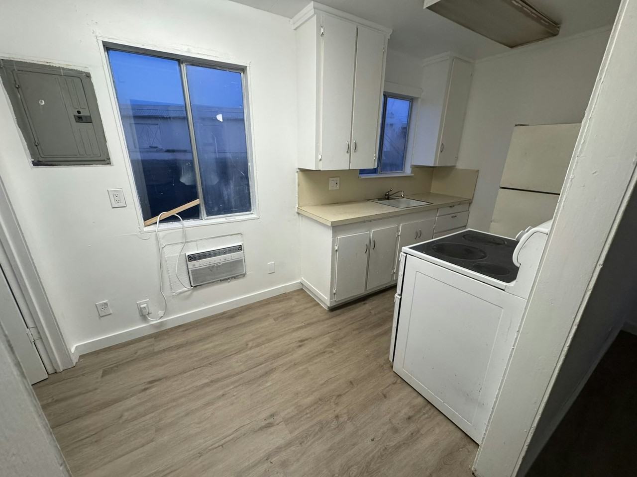 1110 W Broadway Ave, Unit 3 - Photo 5 of 6