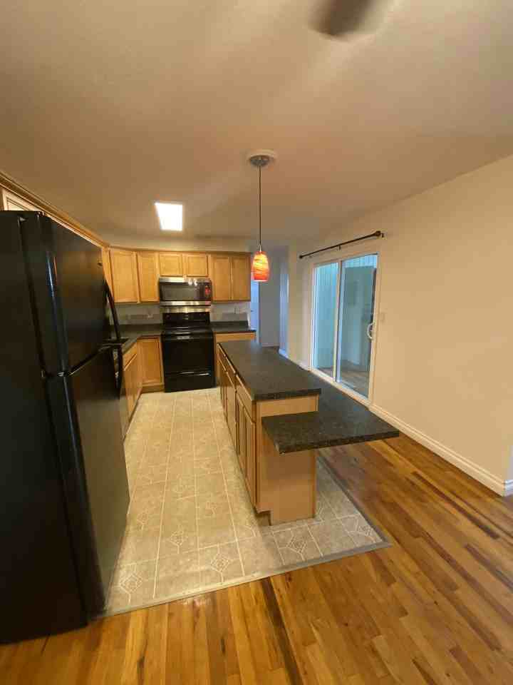 13380 Southwest Farmington Road - Photo 6 of 26